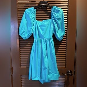 Fashionable backless sundress